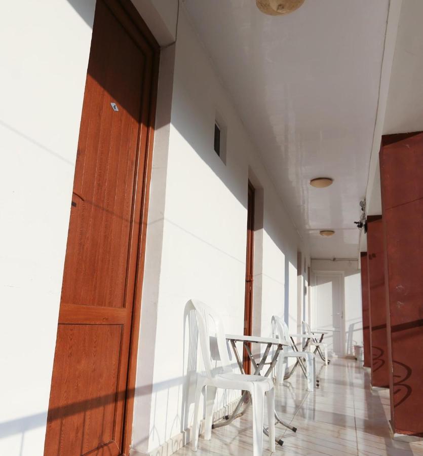 Theodora Hotel Ureki Exterior photo
